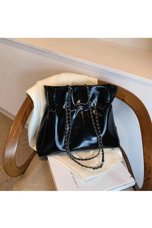 ' Scarlett'  Chain-Link Tote Bag (3 color) sold by Goodnight Macaroon