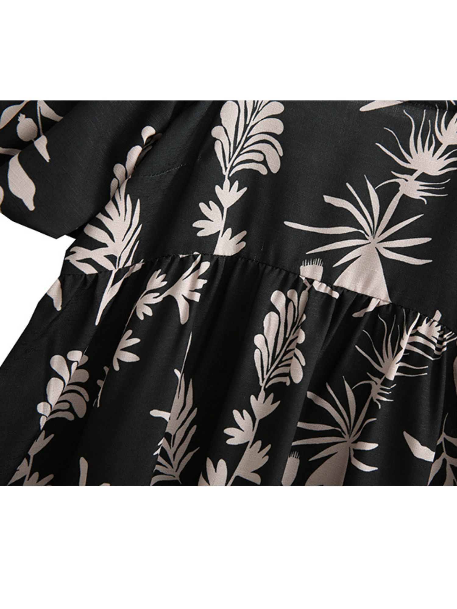 'Misty' Floral Square Neck Puff Sleeve Mini Dress sold by Goodnight Macaroon product image thumbnail 4