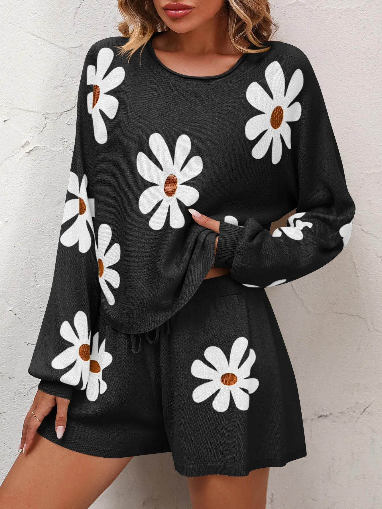 Floral Print Raglan Sleeve Knit Top and Tie Front Sweater Shorts Set sold by Goodnight Macaroon product image thumbnail 4