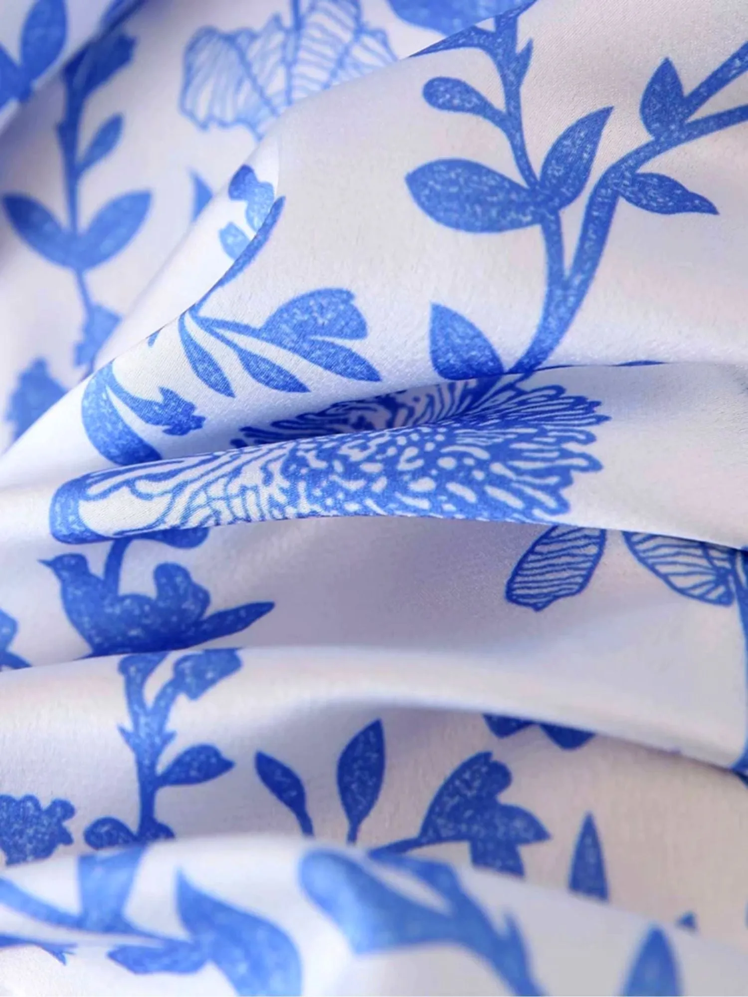 'Paula' V-Neck Floral Print Maxi Dress sold by Goodnight Macaroon product image thumbnail 3