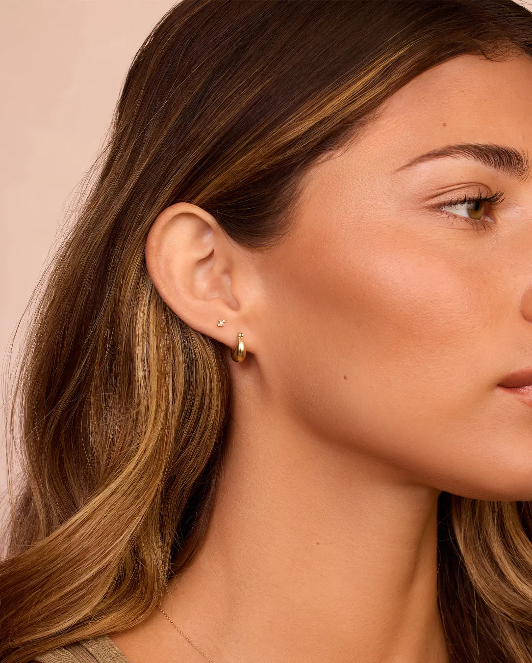 Diamond and White Sapphire Amara Cluster Single Stud sold by Gorjana product image thumbnail 3