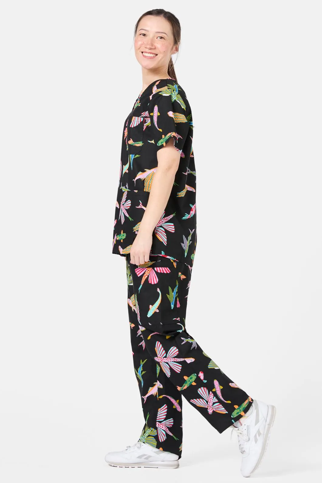 Flying Fish Scrub Set sold by gorman product image thumbnail 5