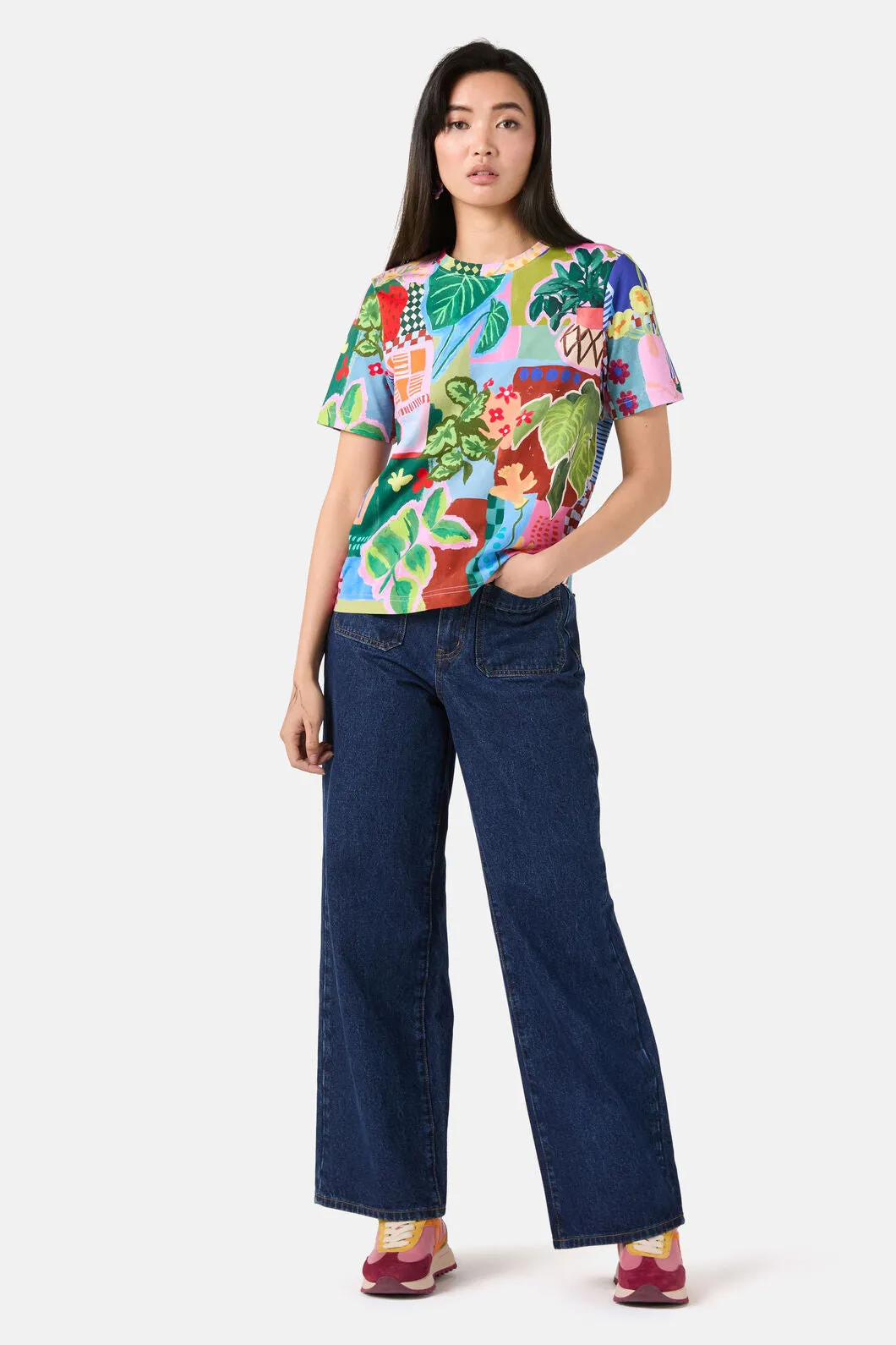 Windowsill Classic Tee sold by gorman product image thumbnail 2