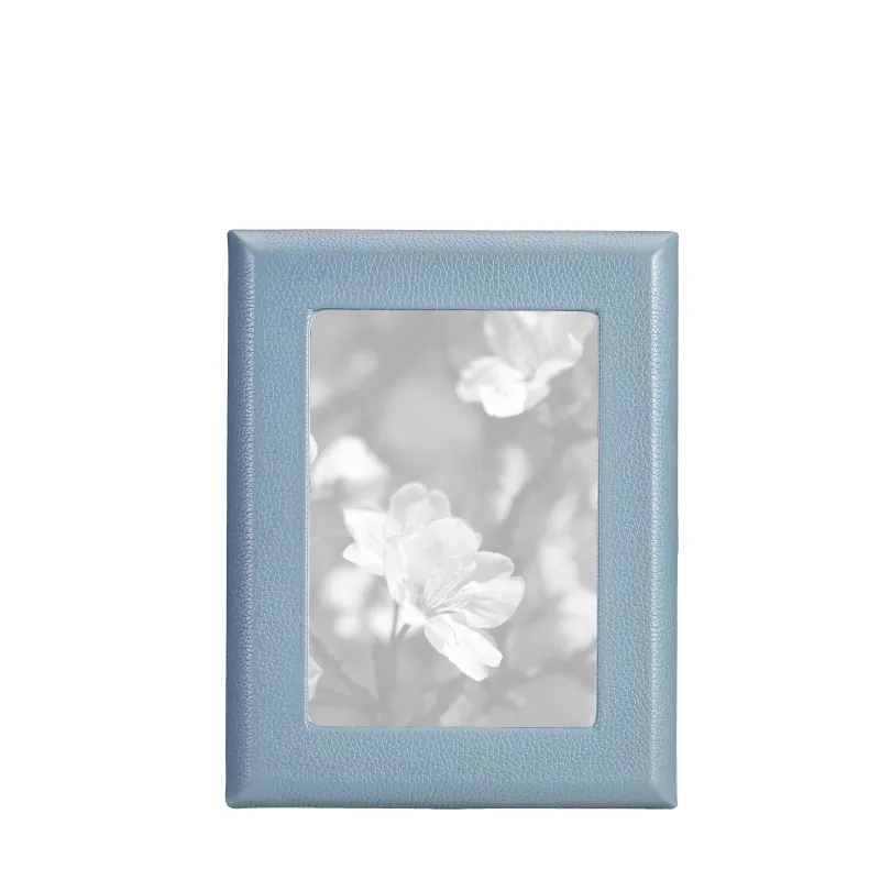 5" x 7" Studio Frame sold by Graphic Image