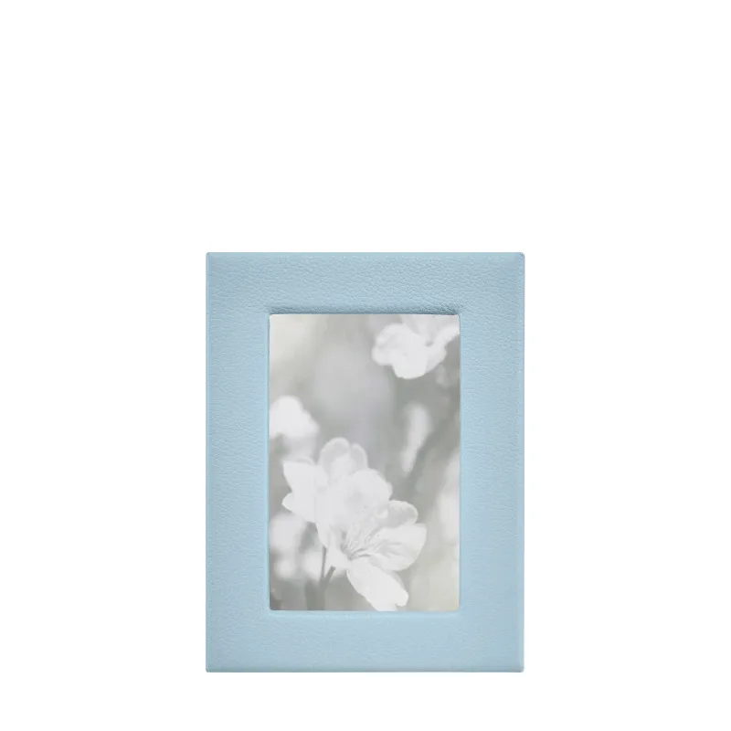 4" x 6" Studio Frame sold by Graphic Image