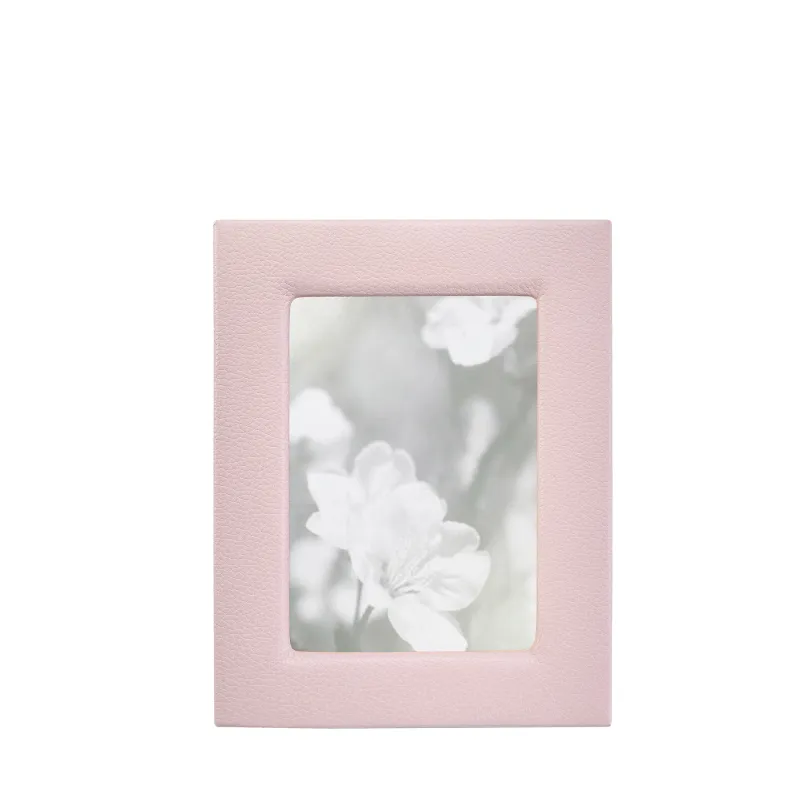 5" x 7" Studio Frame sold by Graphic Image