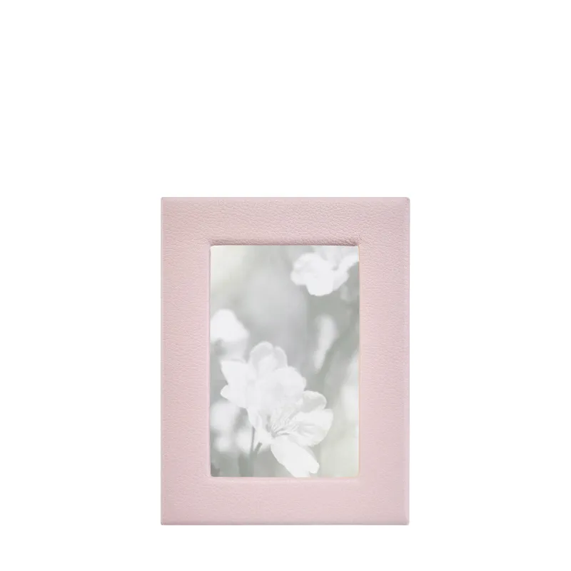 4" x 6" Studio Frame sold by Graphic Image