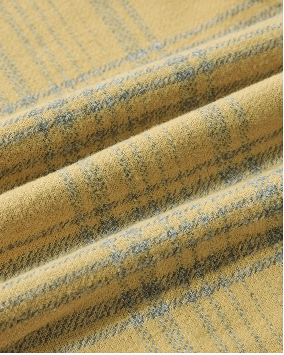 Colorado Midweight Flannel - Fall Leaf sold by Grayers product image thumbnail 4
