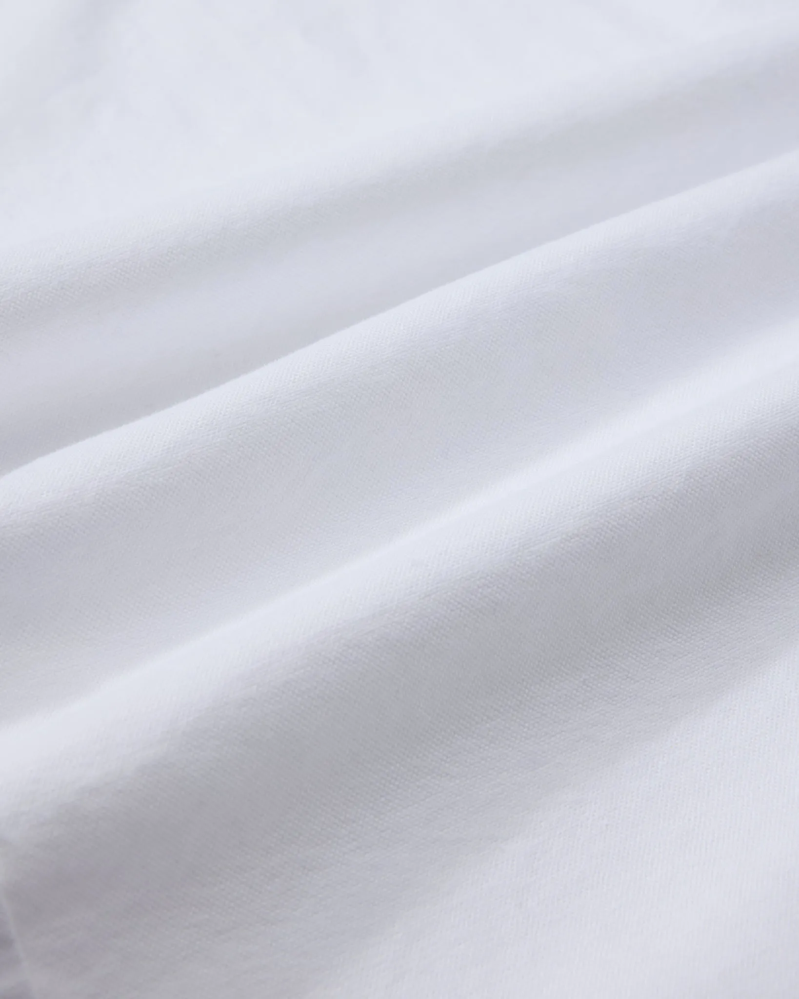 Eagle Creek Vintage Oxford - White sold by Grayers product image thumbnail 4