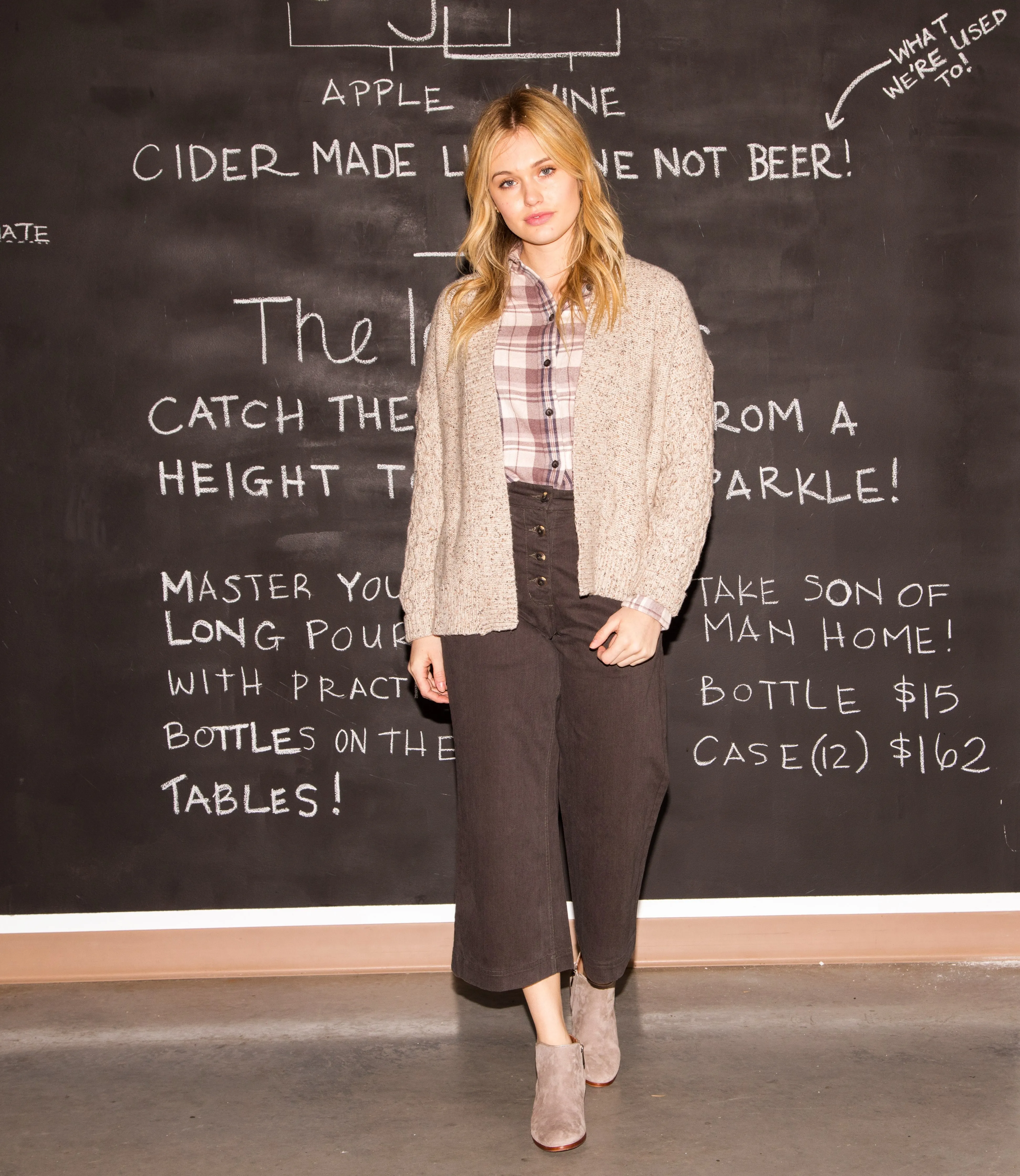 Sylvie Stretch Twill Wide Leg Crop - Burnt Umber (Final Sale) sold by Grayers product image thumbnail 4