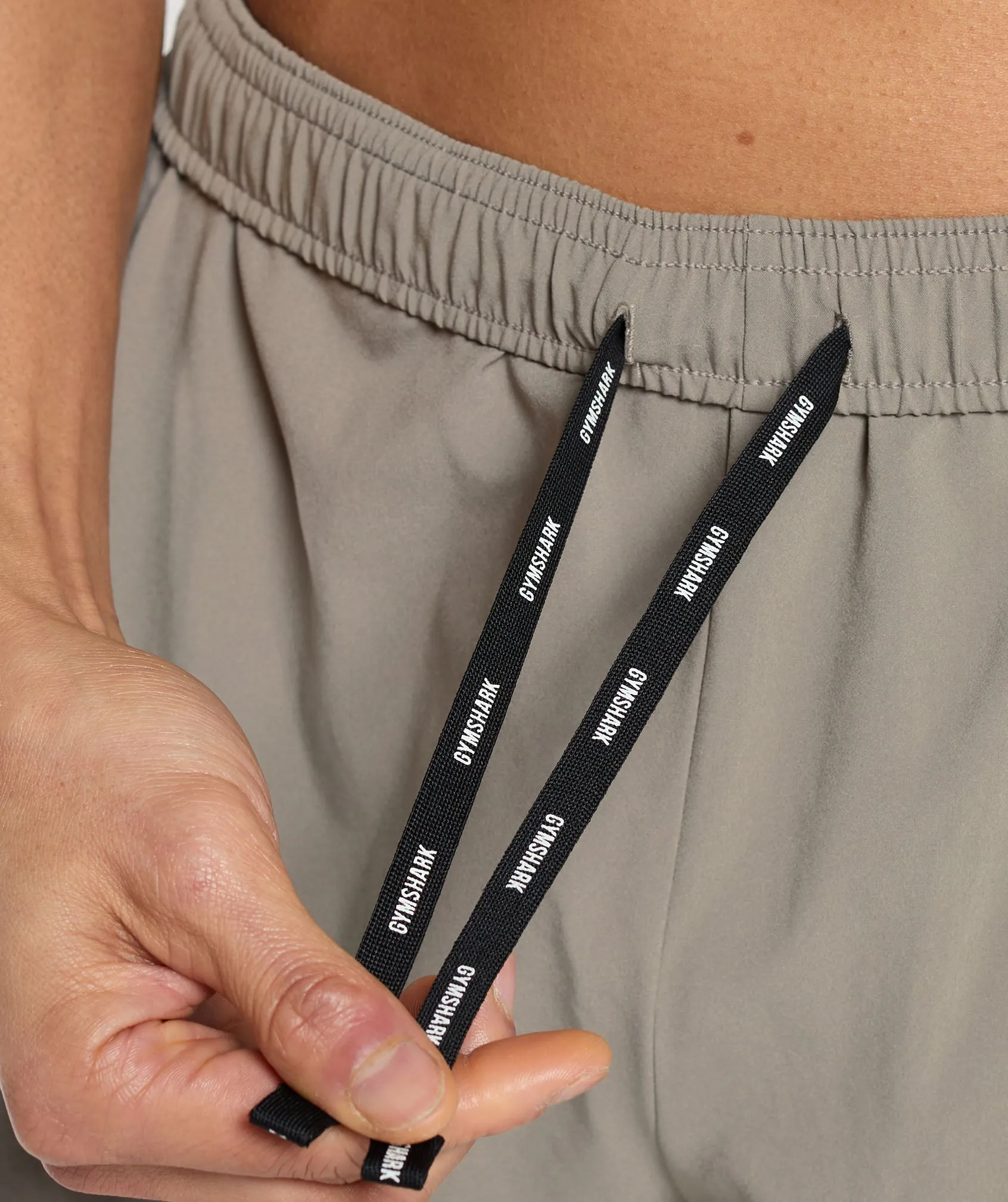 Gymshark Arrival 5" Shorts - Linen Brown sold by Gymshark product image thumbnail 5