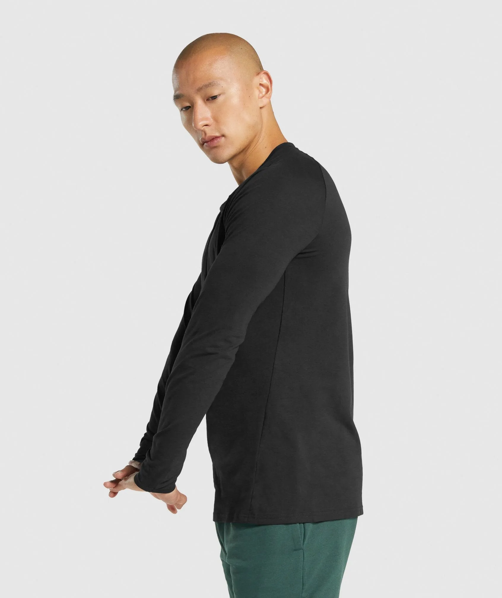 Gymshark Critical 2.0 Long Sleeve T-Shirt - Black sold by Gymshark product image thumbnail 3