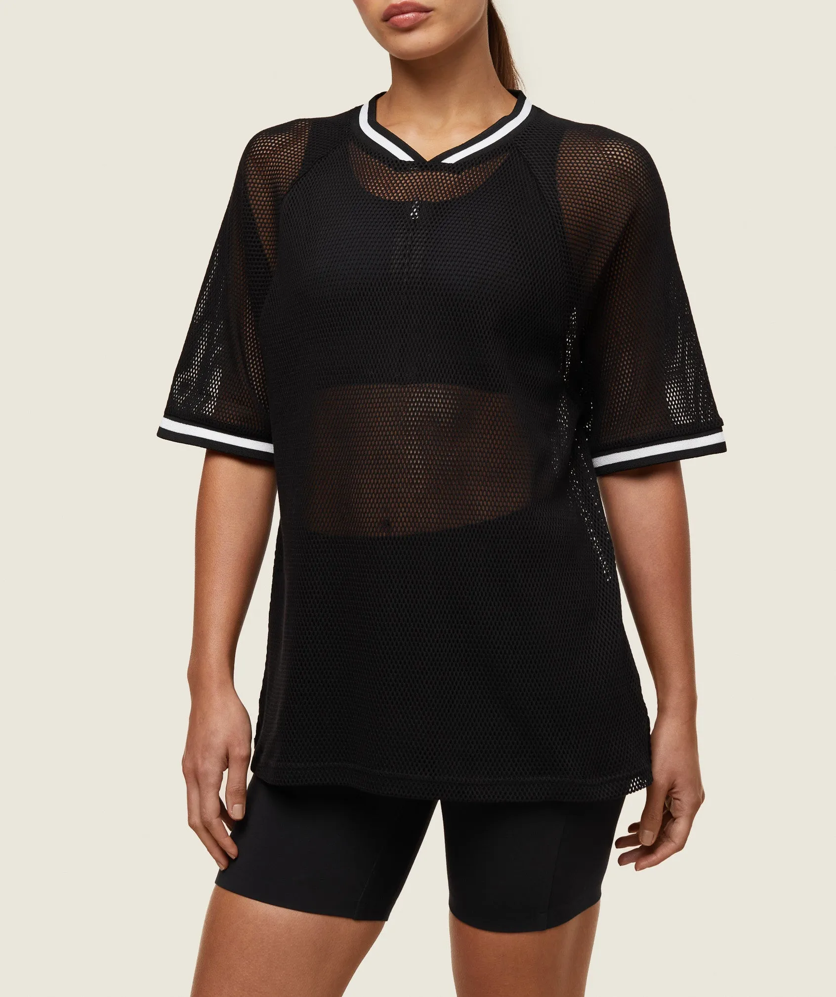 Gymshark everywear Mesh Layering Tee - Black/Soft White sold by Gymshark product image thumbnail 4