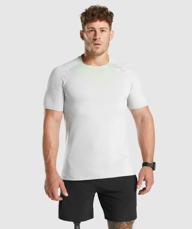 Gymshark Apex Contrast Seamless T-shirt - Light Grey sold by Gymshark