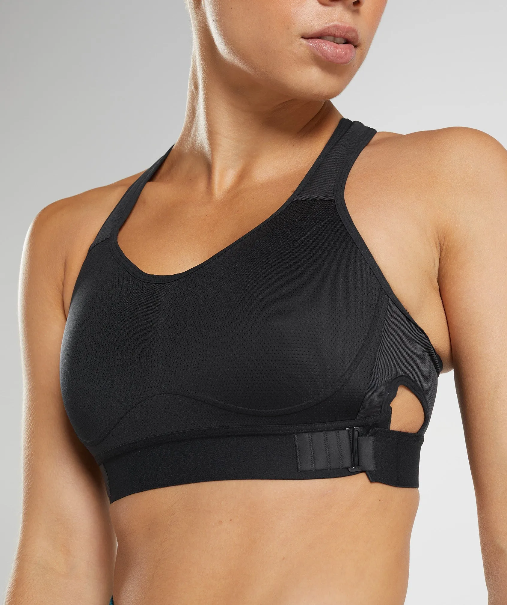 Gymshark Racerback High Support Sports Bra, B/C-E/F - Black sold by Gymshark product image thumbnail 3