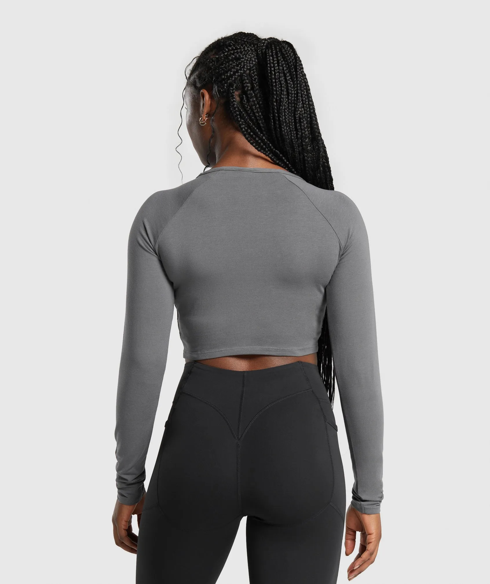 Gymshark Lifting Essential Long Sleeve Crop Top - Pitch Grey sold by Gymshark product image thumbnail 2