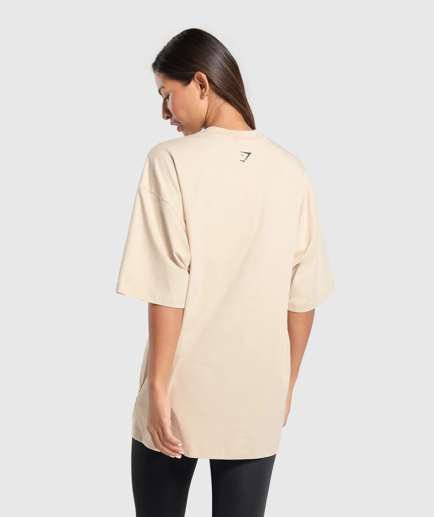 Gymshark Elevate Chain Oversized T-Shirt - Cream Beige sold by Gymshark product image thumbnail 2