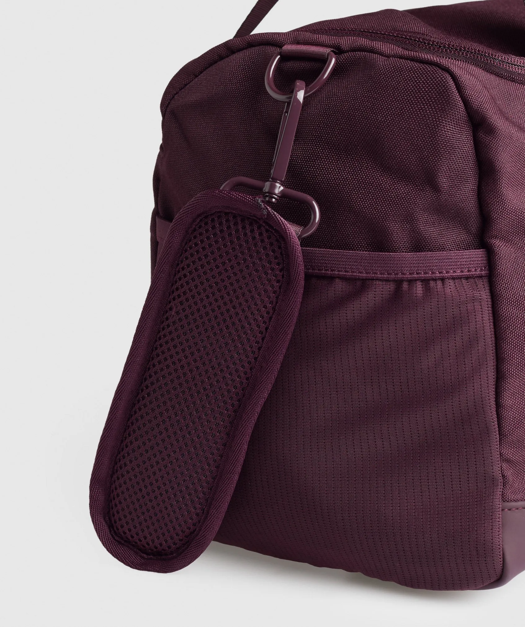 Gymshark Everyday Gym Bag Small - Depth Purple sold by Gymshark product image thumbnail 2