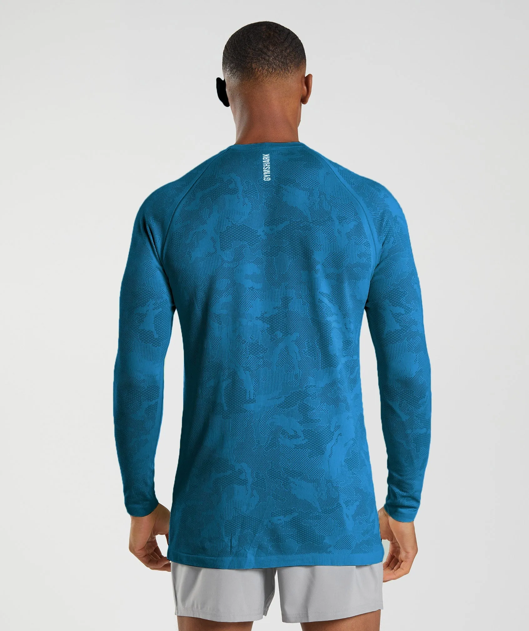 Gymshark Geo Seamless Long Sleeve T-Shirt - Atlantic Blue/Shark Blue sold by Gymshark product image thumbnail 2