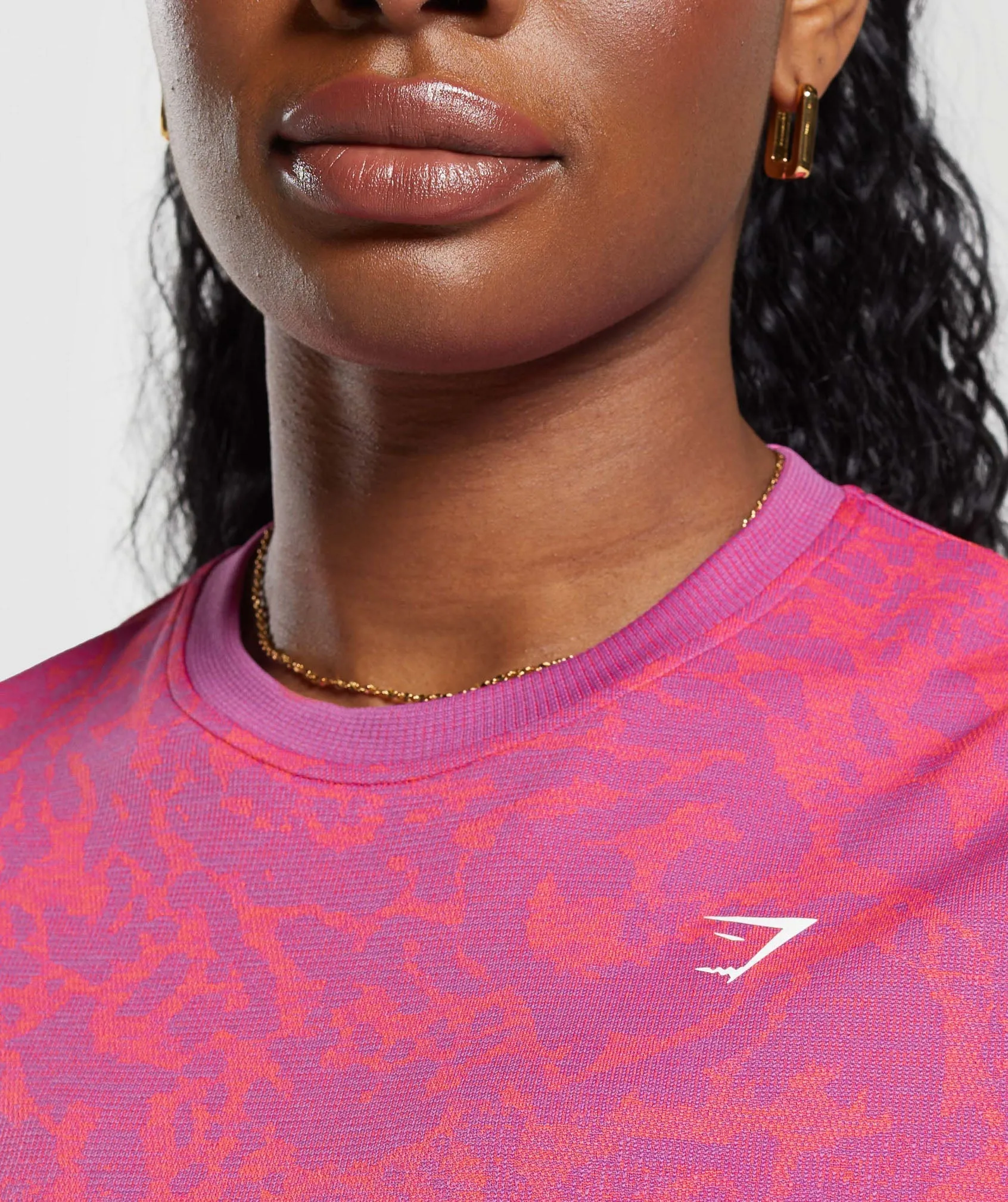 Gymshark Adapt Safari Seamless Faded T-Shirt - Shelly Pink/Fly Coral sold by Gymshark product image thumbnail 5