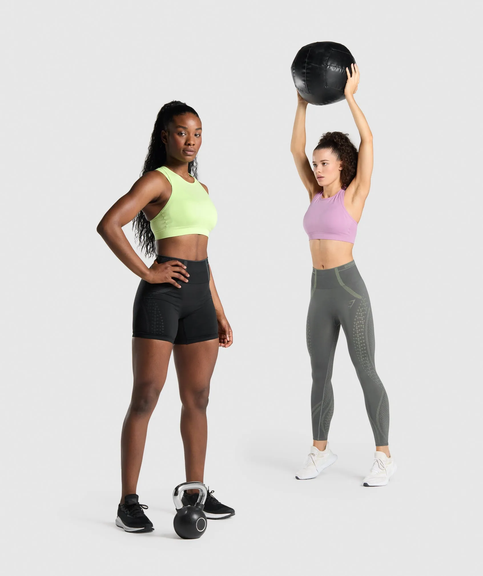 Gymshark Apex Seamless Sports Bra - Green/Light Green sold by Gymshark product image thumbnail 4