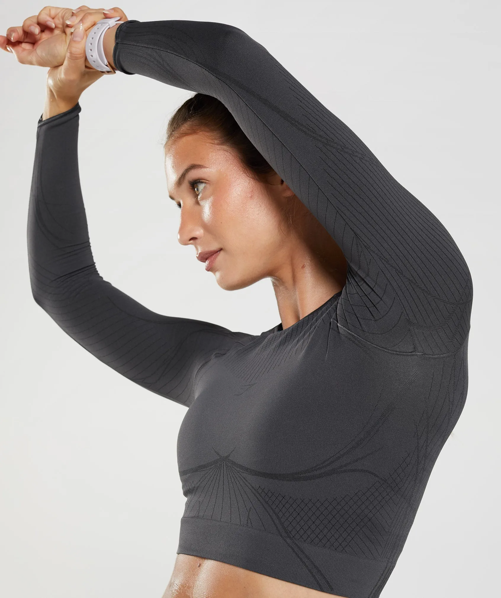 Gymshark Apex Seamless Crop Top - Onyx Grey/Black sold by Gymshark product image thumbnail 3