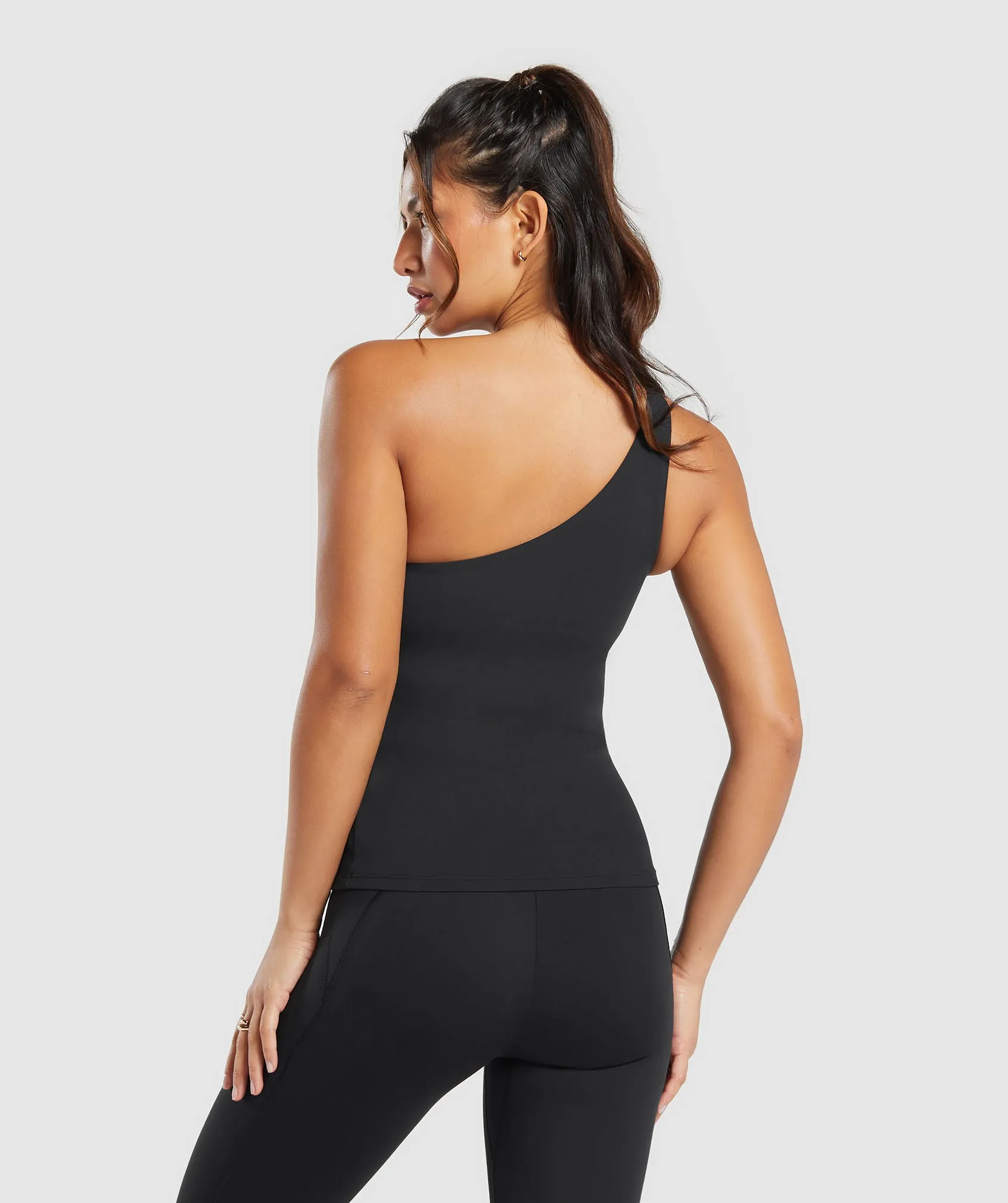 Gymshark Asymmetric Tank With Shelf - Black sold by Gymshark product image thumbnail 2
