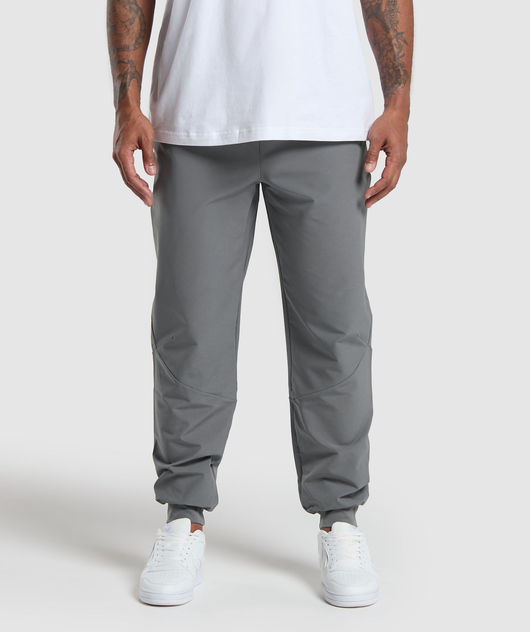 Gymshark Ease Woven Jogger - Pitch Grey sold by Gymshark product image thumbnail 4