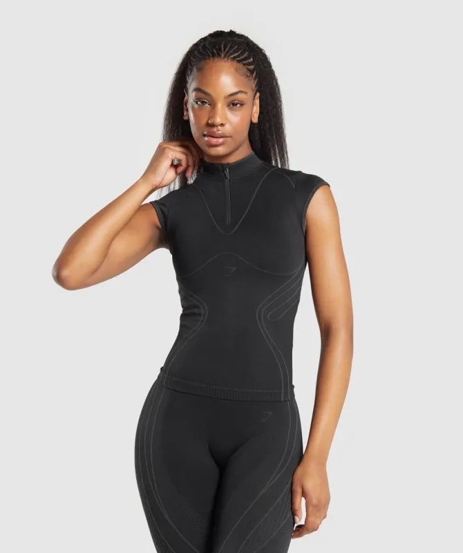Gymshark Contour Heart Seamless Short Sleeve Top - Black/Asphalt Grey sold by Gymshark