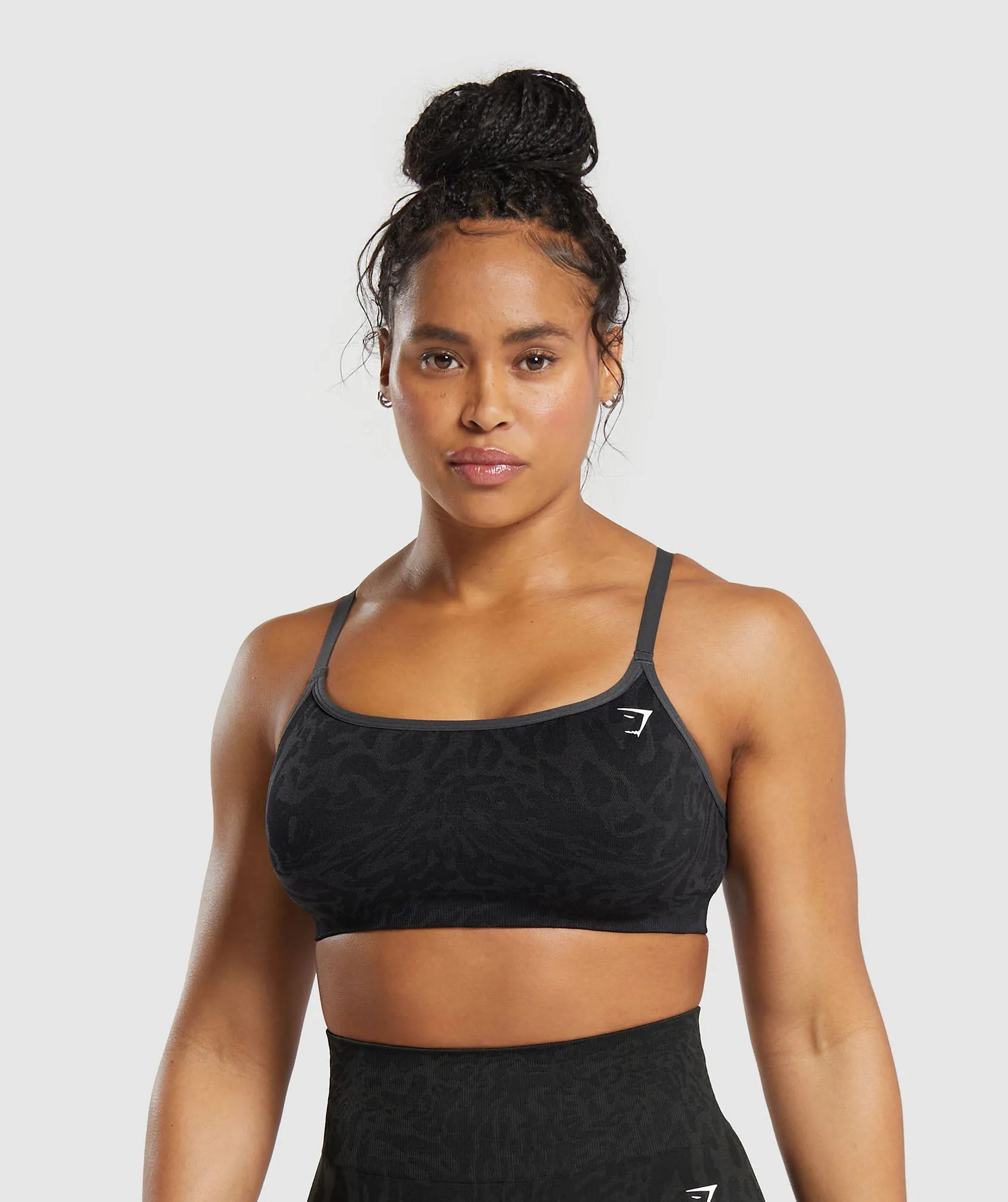 Gymshark Adapt Safari Seamless Sports Bra - Black/Asphalt Grey sold by Gymshark