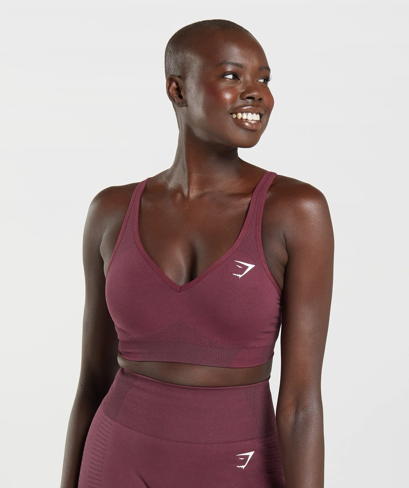 DNU - Gymshark Vital Seamless 2.0 V Neck Sports Bra - Baked Maroon Marl sold by Gymshark