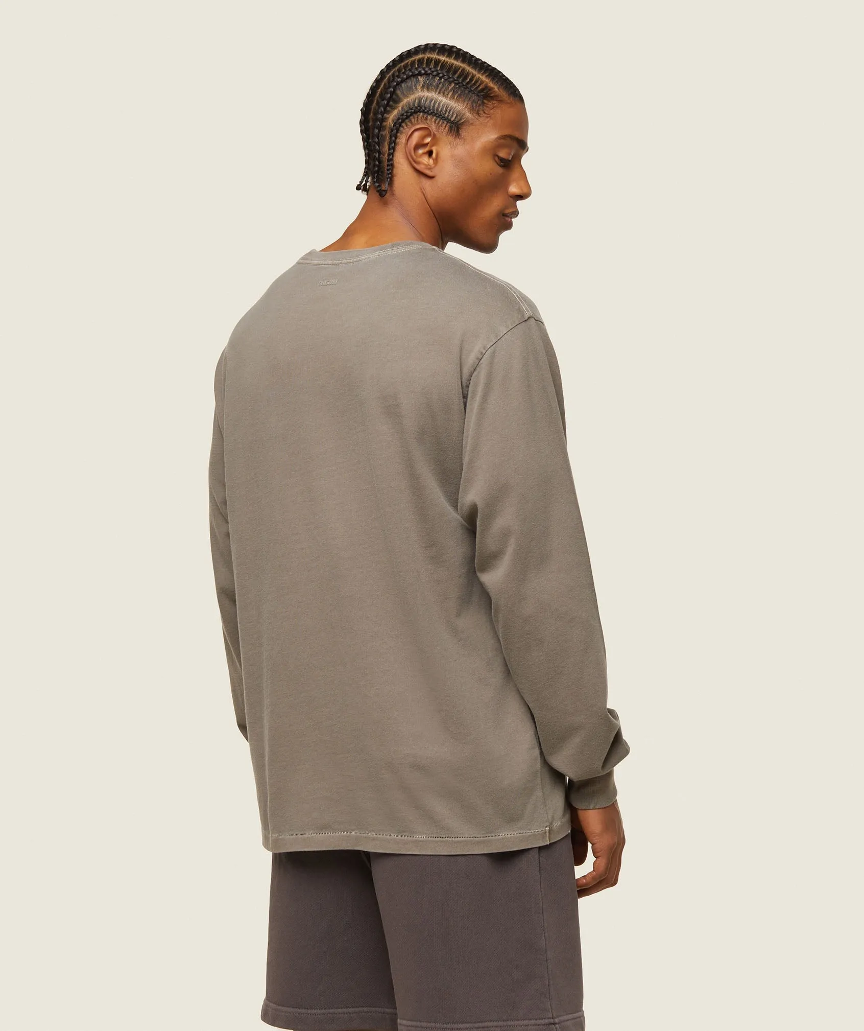 Gymshark everywear Relaxed Long Sleeve Tee - Linen Brown sold by Gymshark product image thumbnail 3