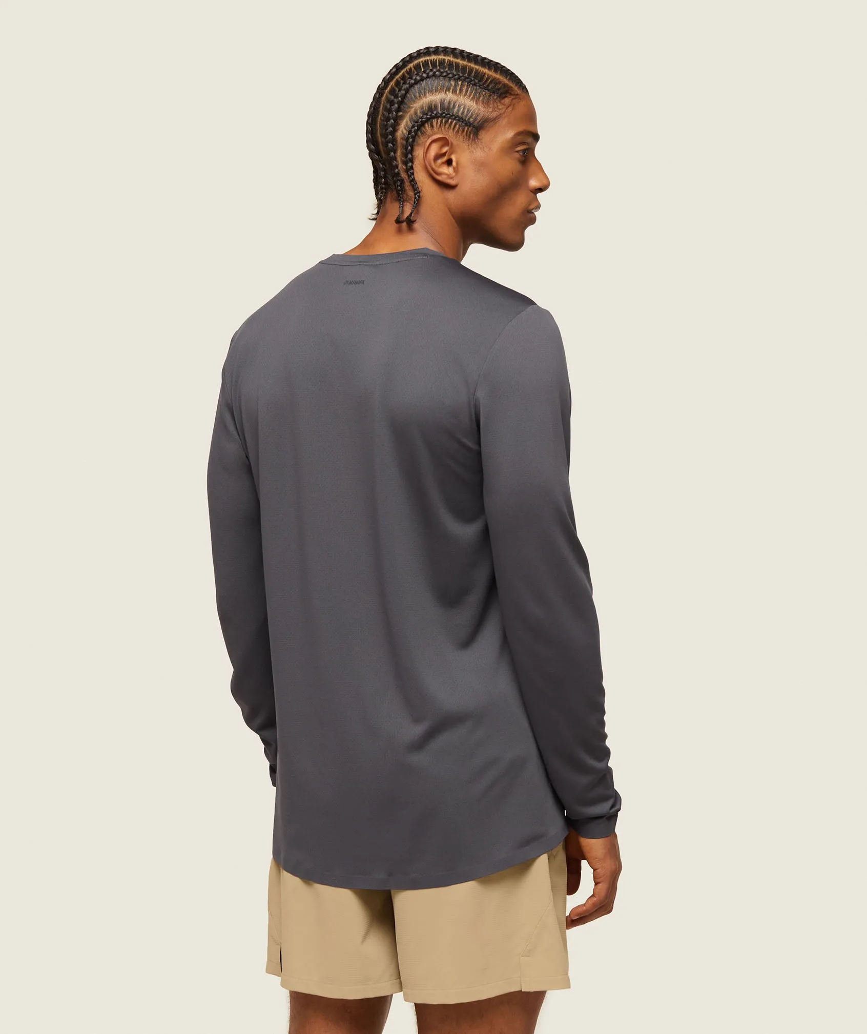 Gymshark everywear Tech Long Sleeve Tee - Onyx Grey sold by Gymshark product image thumbnail 3