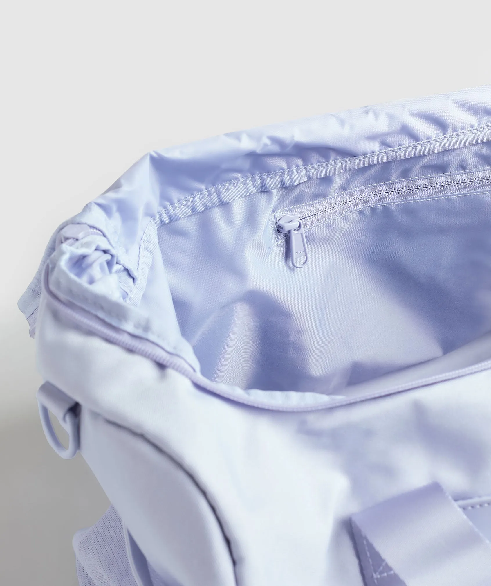 Gymshark Everyday Gym Bag Medium - Silver Lilac sold by Gymshark product image thumbnail 3