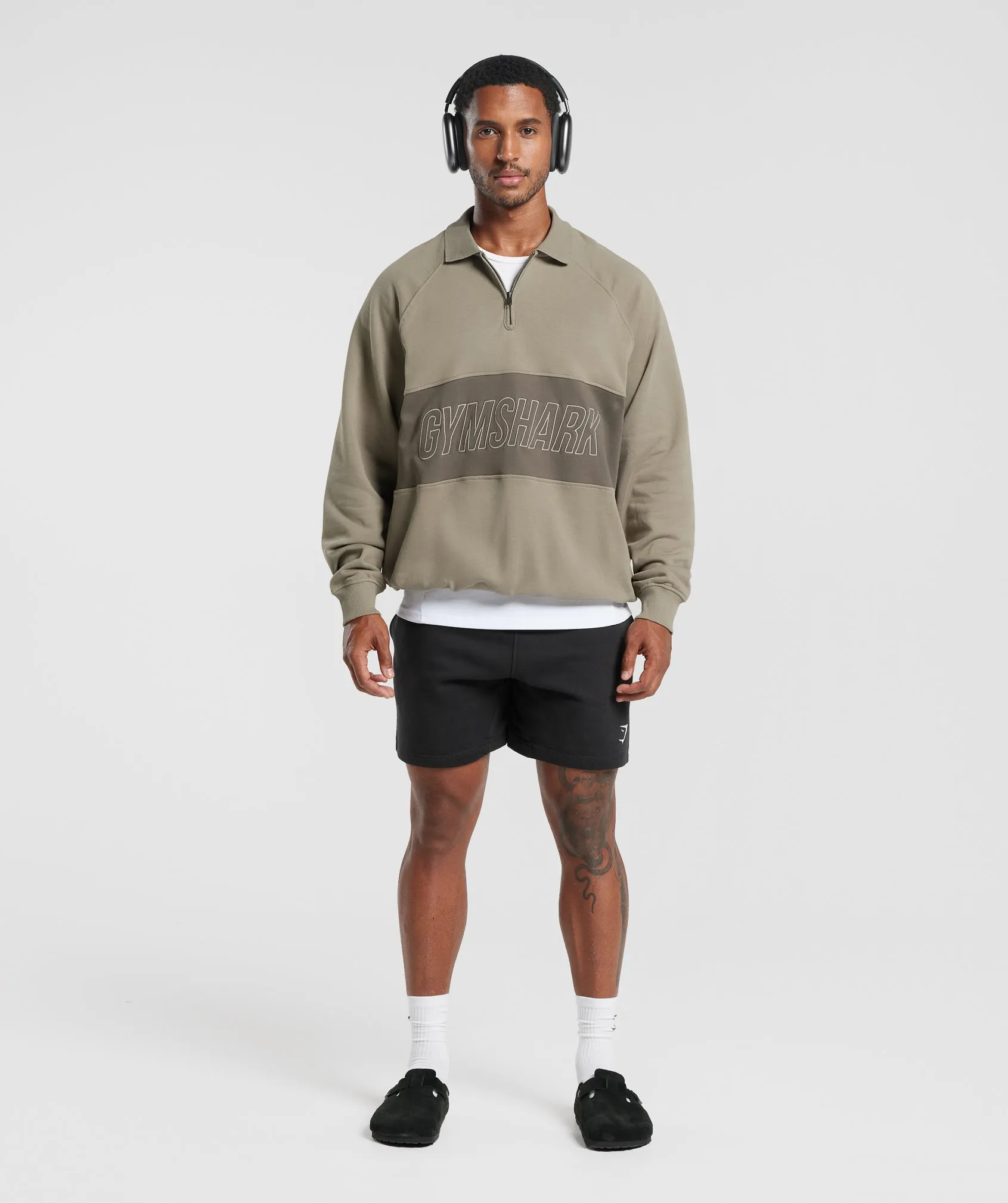 Gymshark Rest Day Essentials Sweatshirt Polo - Linen Brown/Camo Brown sold by Gymshark product image thumbnail 4