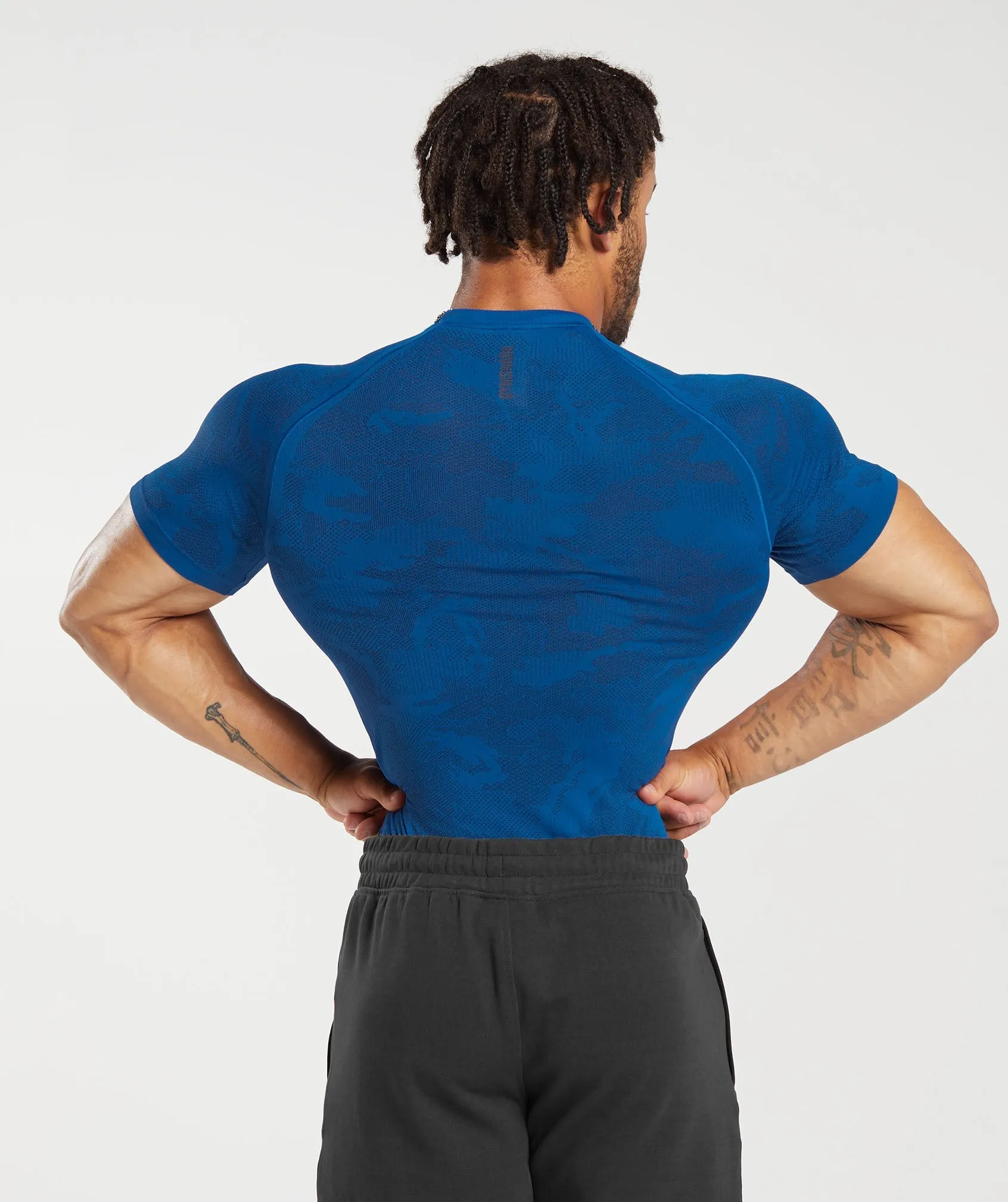Gymshark Geo Seamless T-Shirt - Vintage Blue/Navy sold by Gymshark product image thumbnail 2