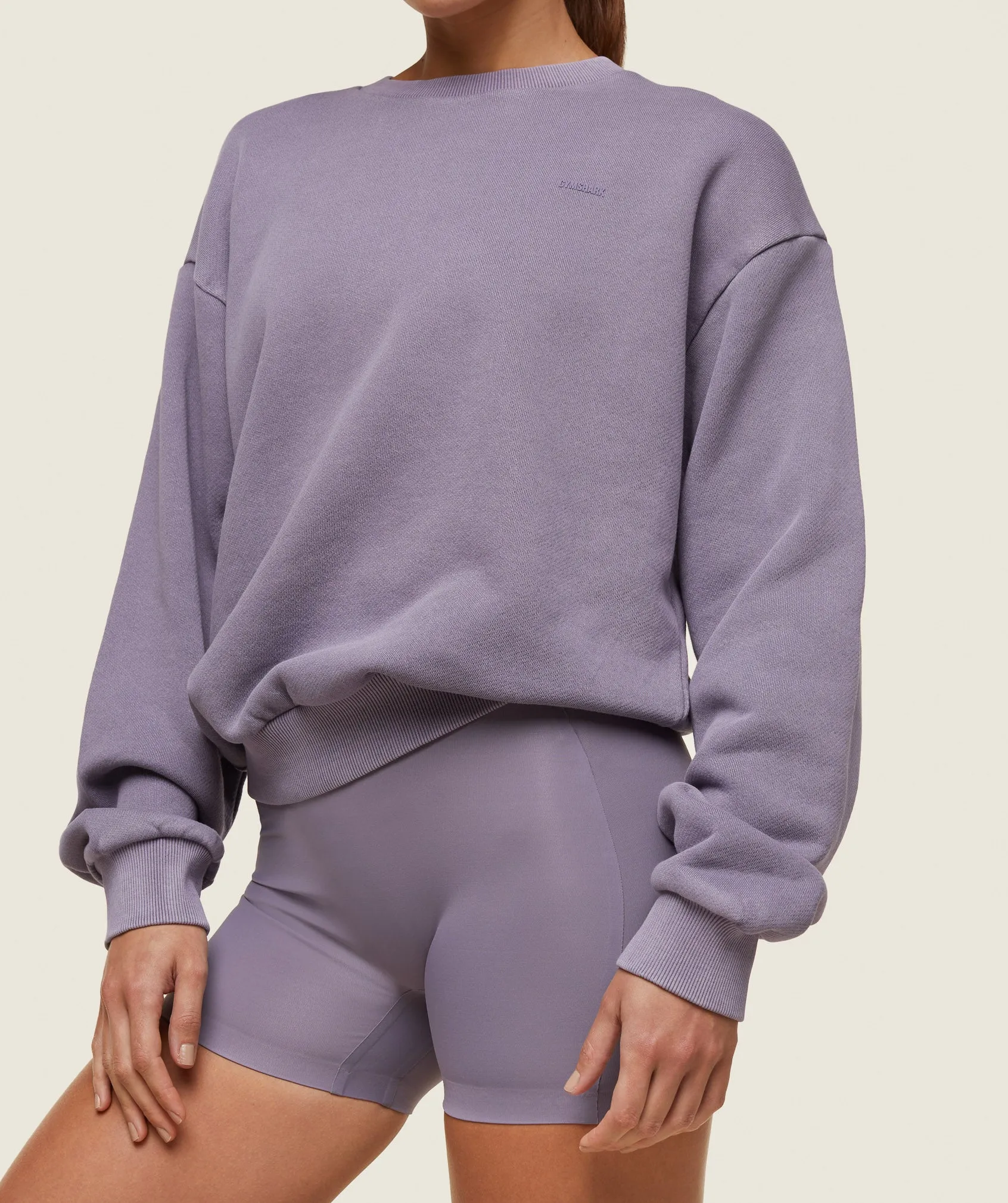 Gymshark everywear Relaxed Sweatshirt - Fog Purple sold by Gymshark product image thumbnail 4