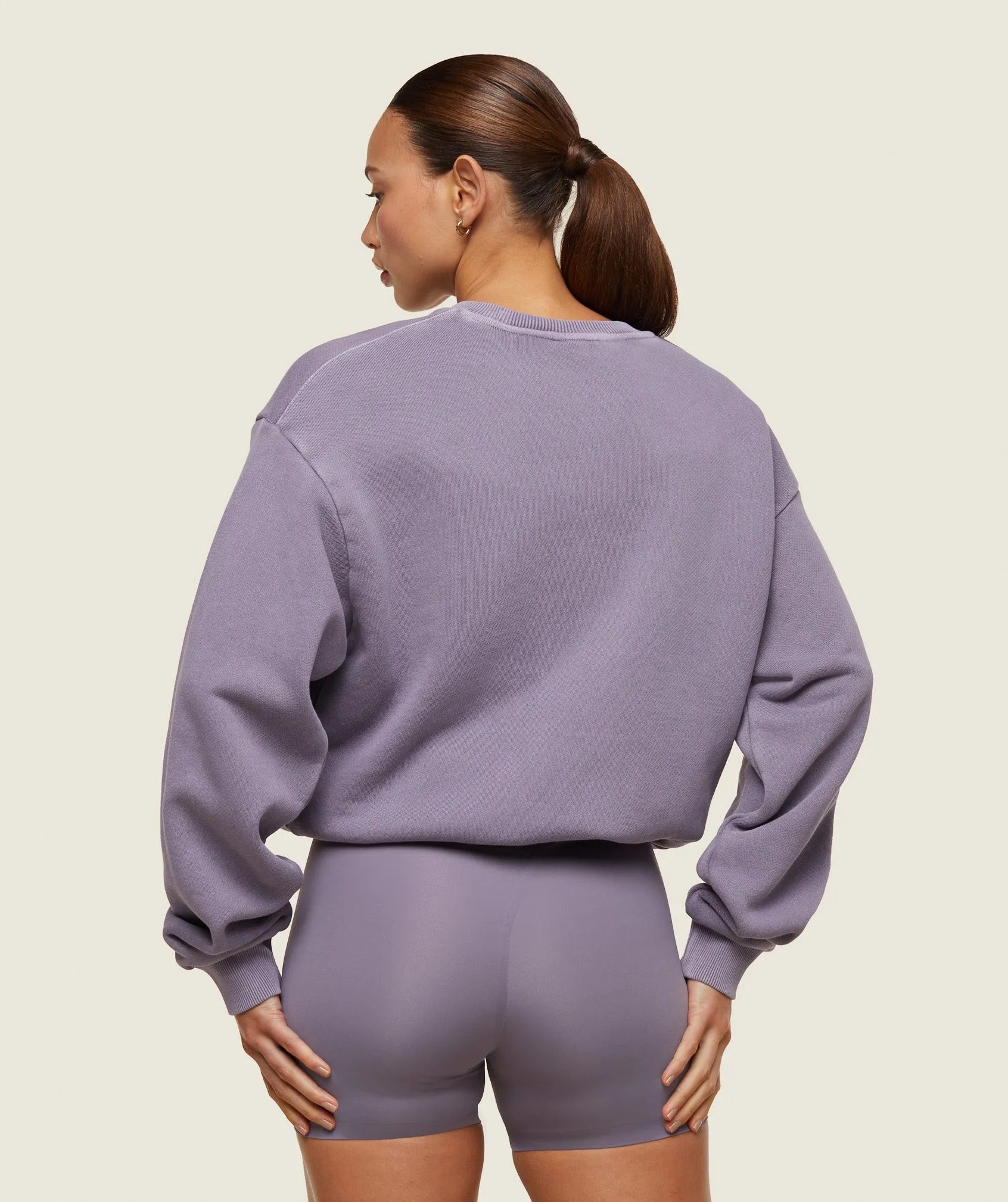 Gymshark everywear Relaxed Sweatshirt - Fog Purple sold by Gymshark product image thumbnail 3