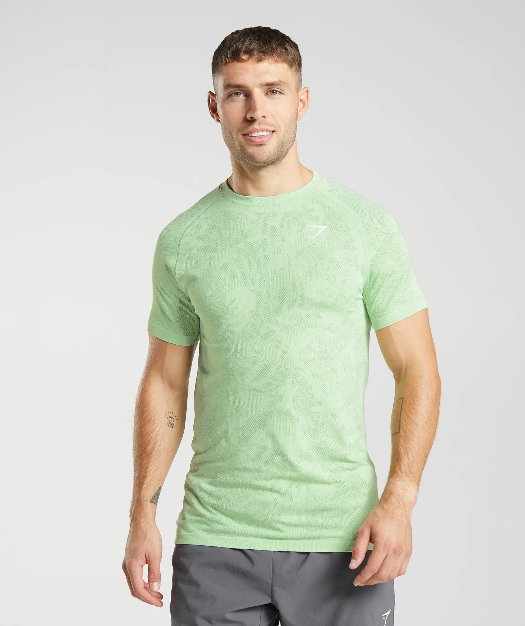Gymshark Geo Seamless T-Shirt - Aloe Green/Tea Green sold by Gymshark