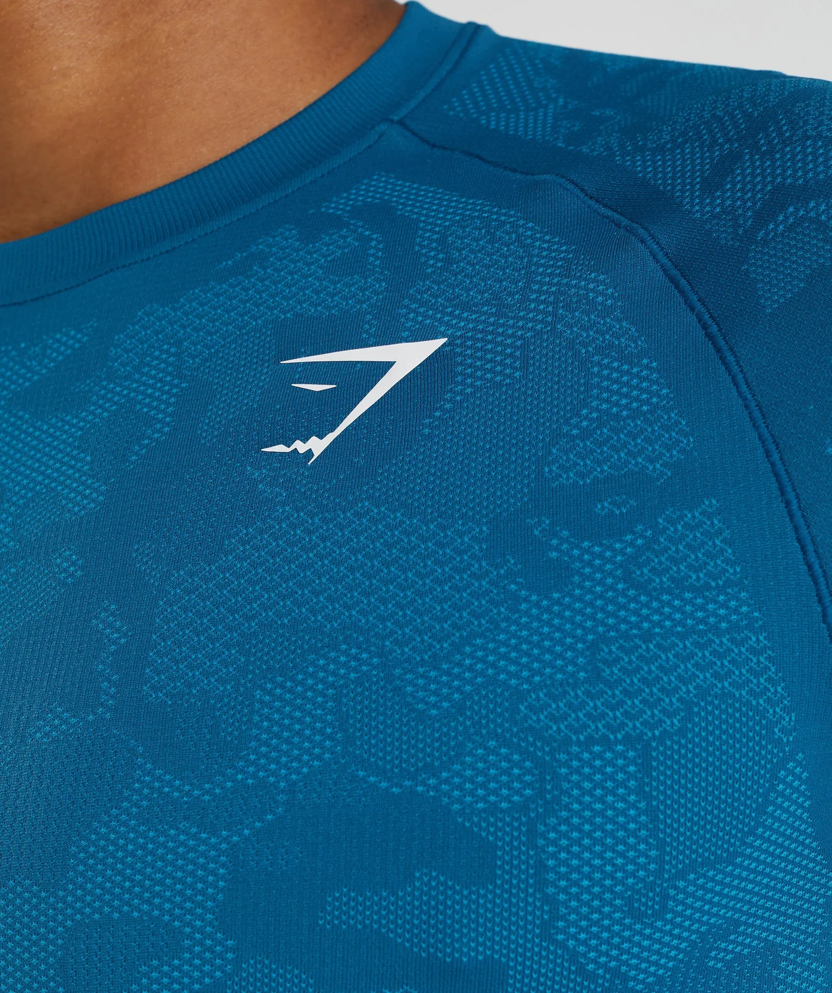 Gymshark Geo Seamless T-Shirt - Atlantic Blue/Shark Blue sold by Gymshark product image thumbnail 4