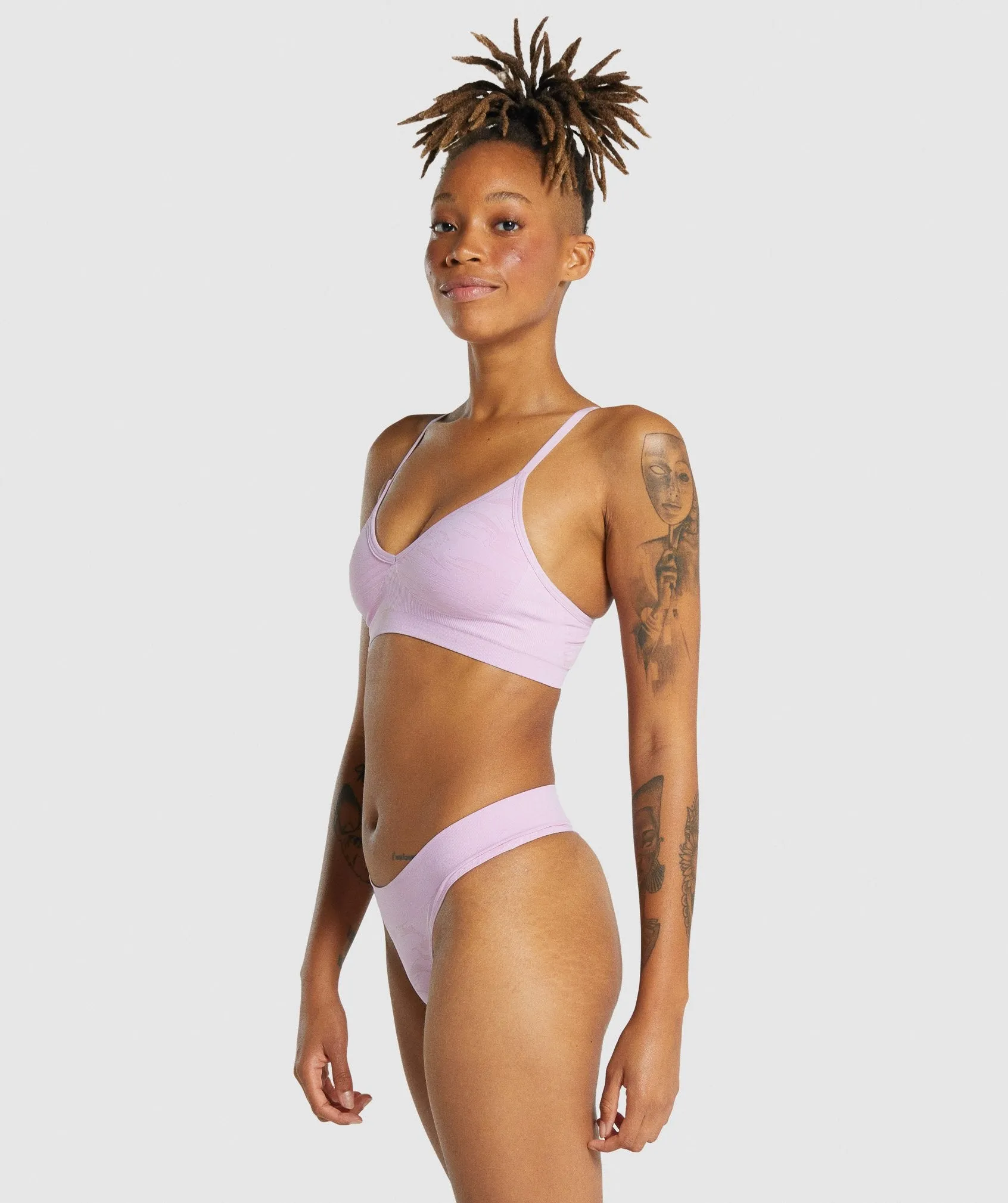 Gymshark Seamless Low Neck Bralette - Light Pink sold by Gymshark product image thumbnail 3