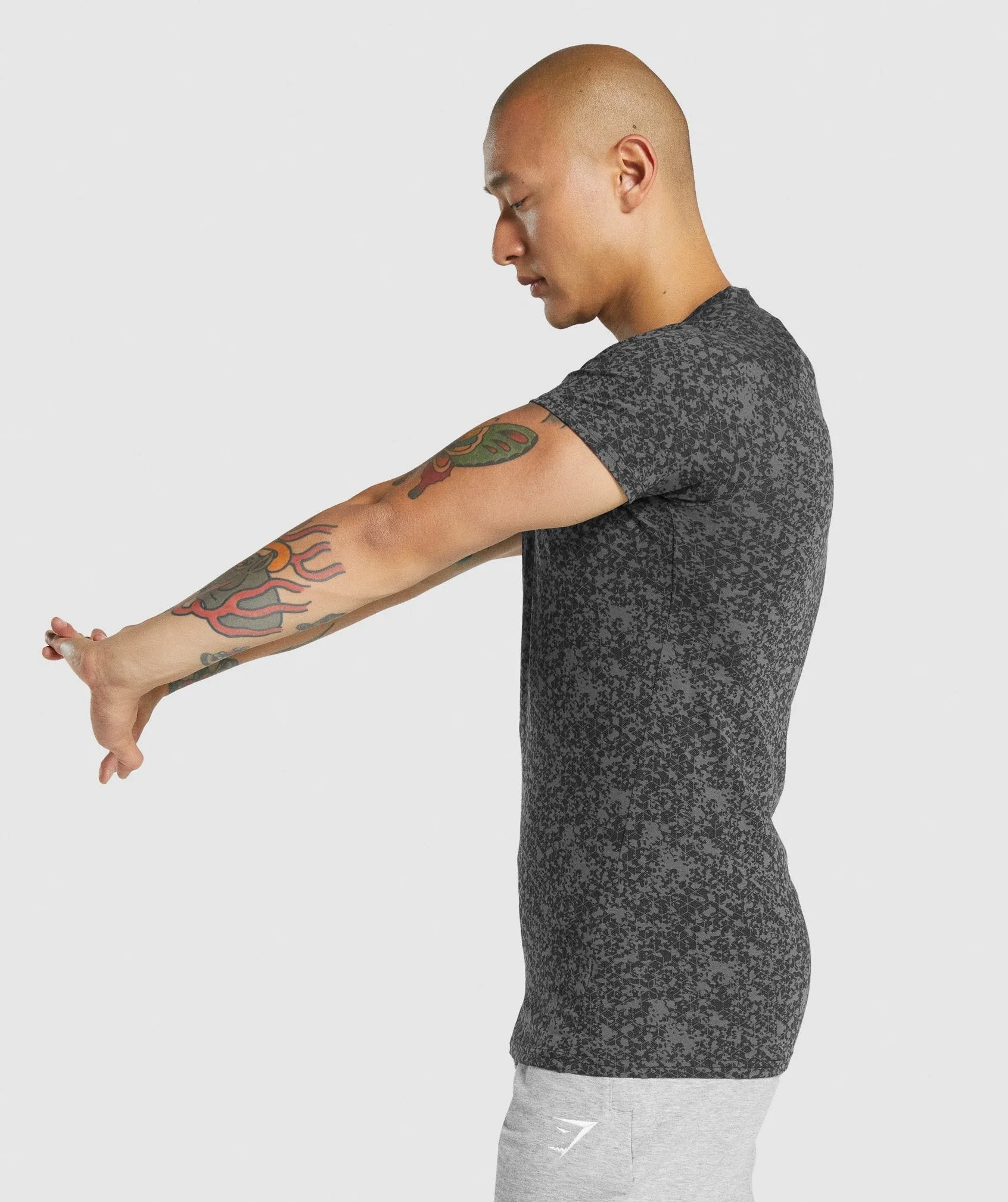 Gymshark Critical 2.0 T-Shirt - Charcoal Print sold by Gymshark product image thumbnail 3