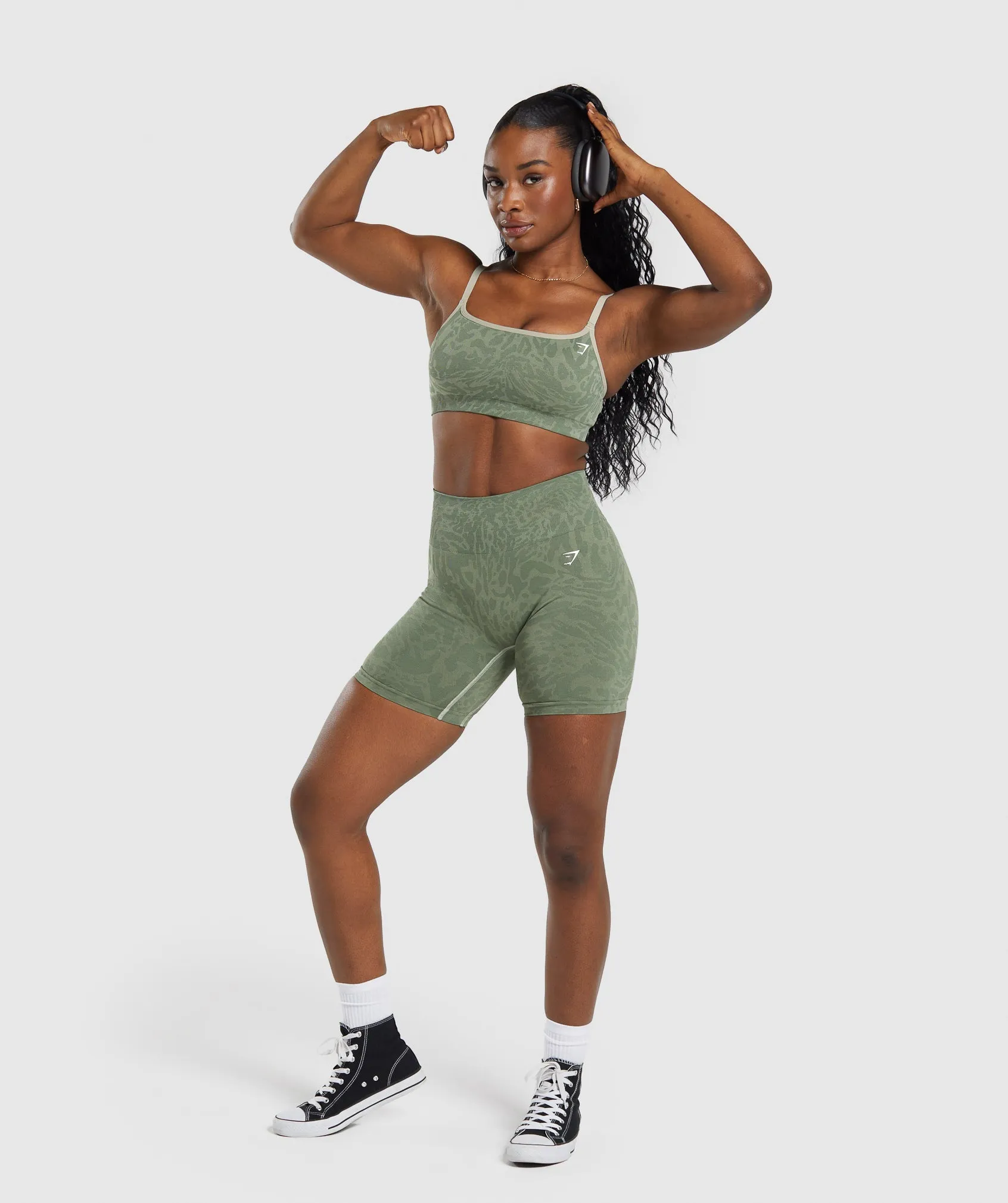 Gymshark Adapt Safari Seamless Sports Bra - Force Green/Faded Green sold by Gymshark product image thumbnail 4