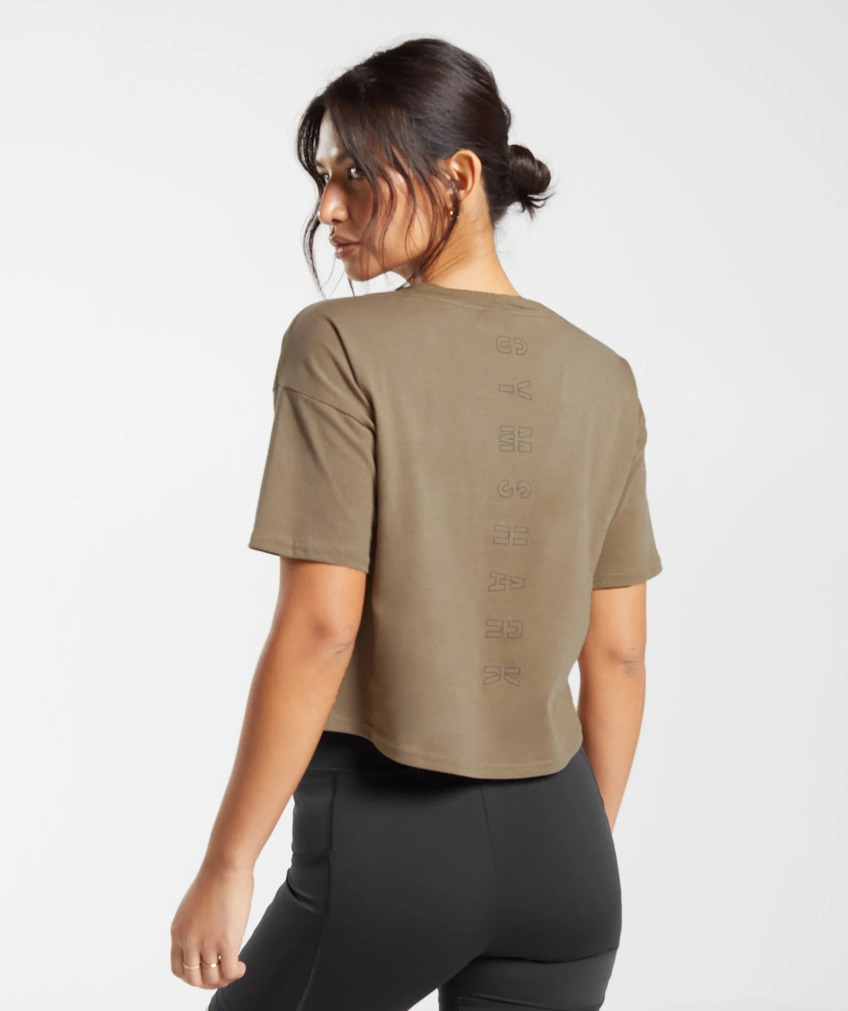Gymshark Central Graphic Midi Tee - Fossil Brown sold by Gymshark