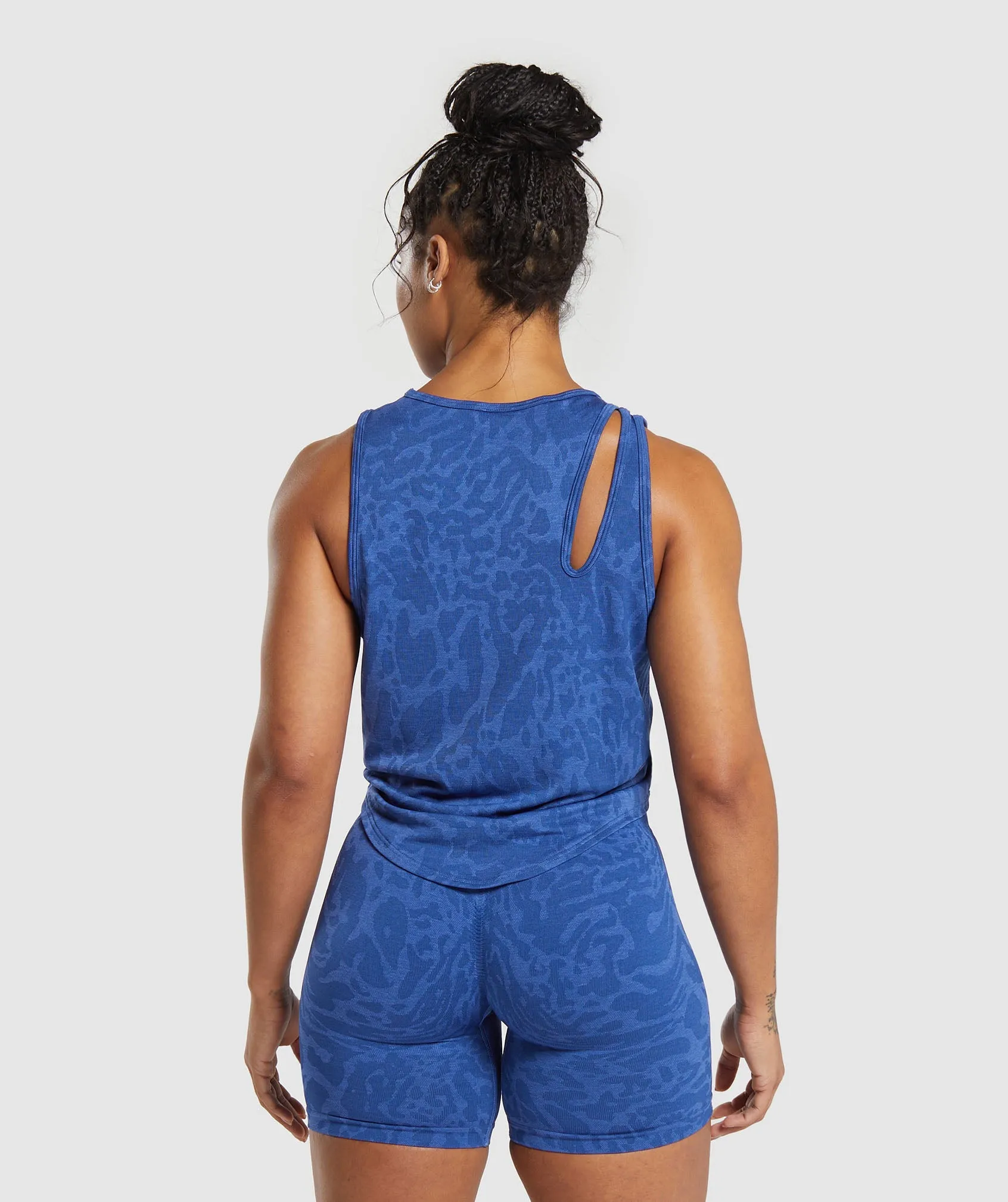 Gymshark Adapt Safari Seamless Drop Arm Lifting Tank - Wave Blue/Iris Blue sold by Gymshark product image thumbnail 2