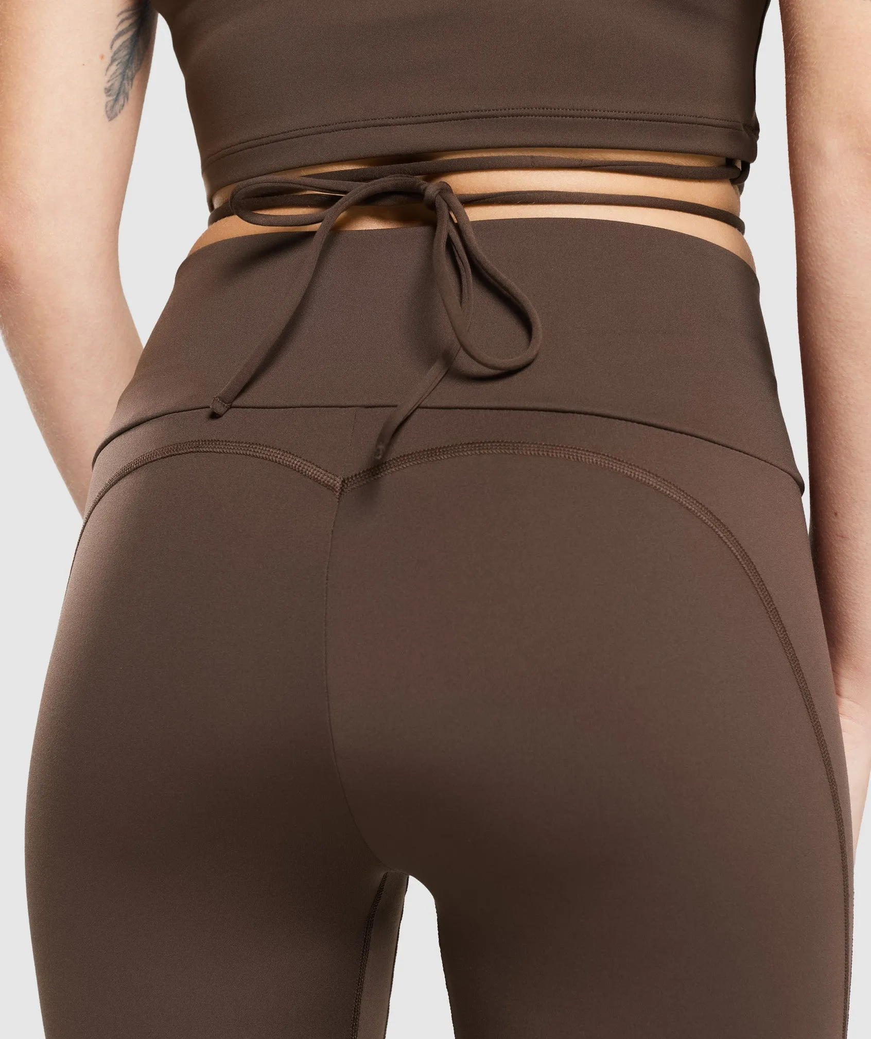 Gymshark Everyday Mock Neck Ribbon T-Shirt - Archive Brown sold by Gymshark product image thumbnail 5