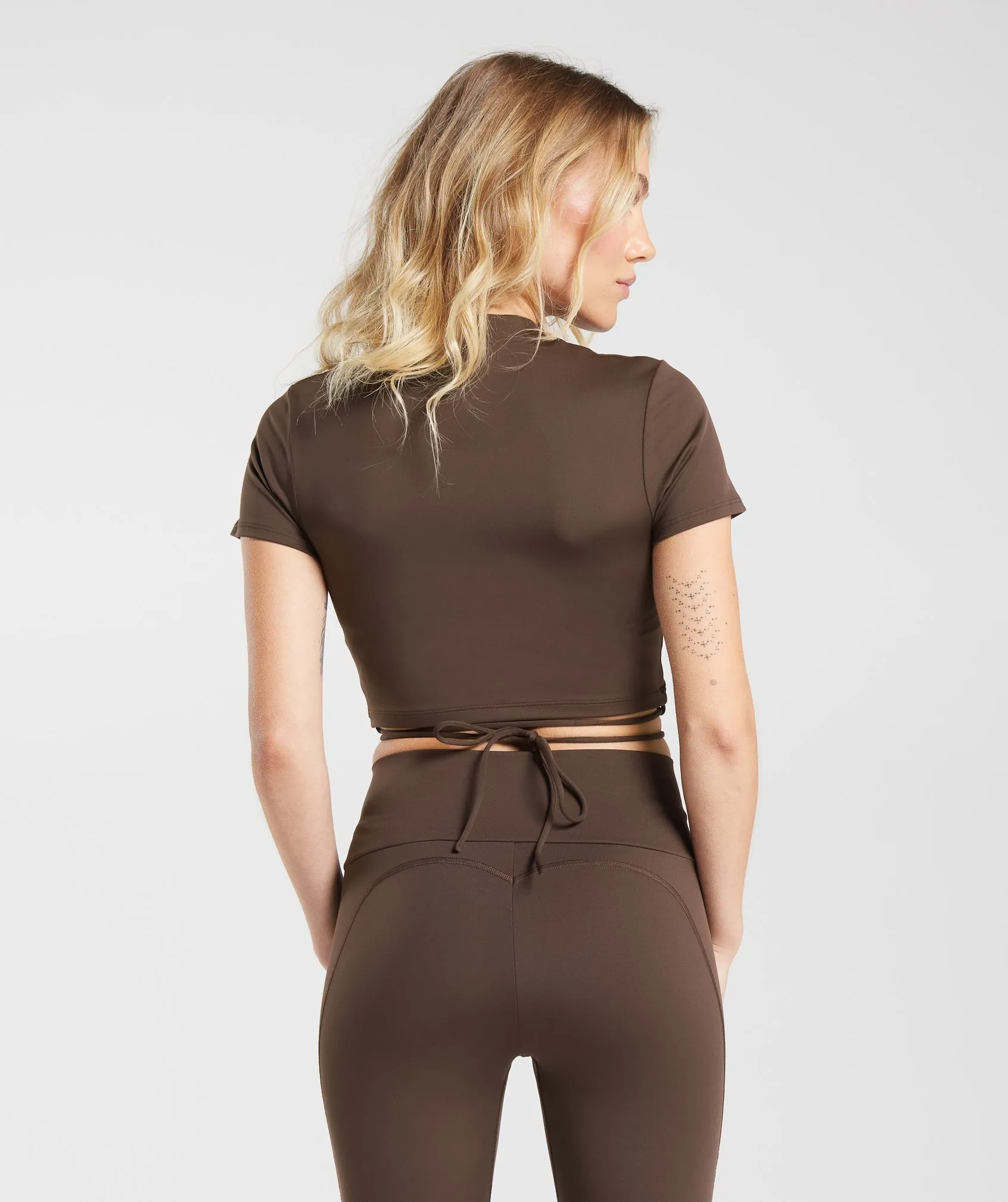 Gymshark Everyday Mock Neck Ribbon T-Shirt - Archive Brown sold by Gymshark product image thumbnail 2