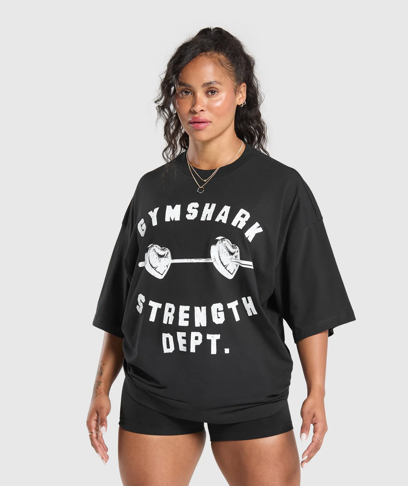 Gymshark Barbell Hearts Oversized T-Shirt - Black sold by Gymshark
