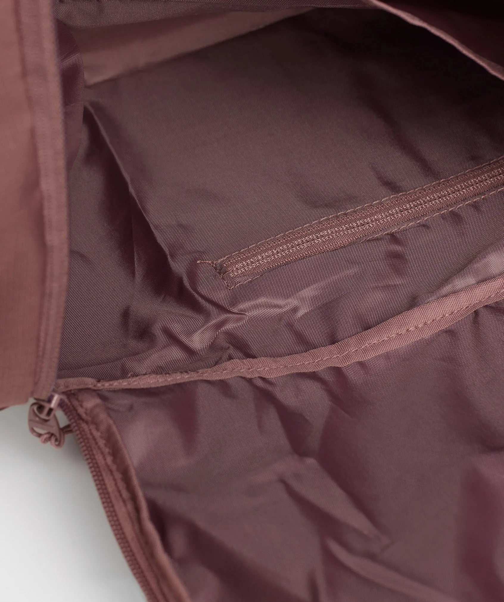 Gymshark Active Holdall Medium - Brick Brown sold by Gymshark product image thumbnail 5