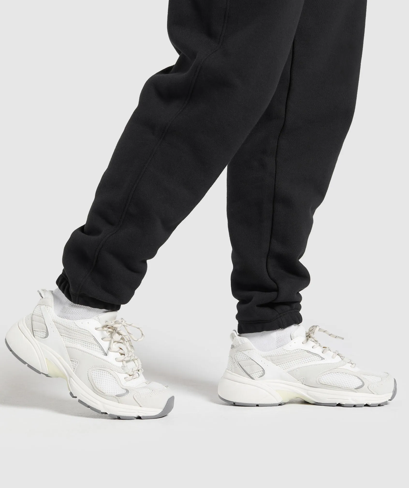 Gymshark Embroidered Logo Oversized Joggers - Black sold by Gymshark product image thumbnail 4